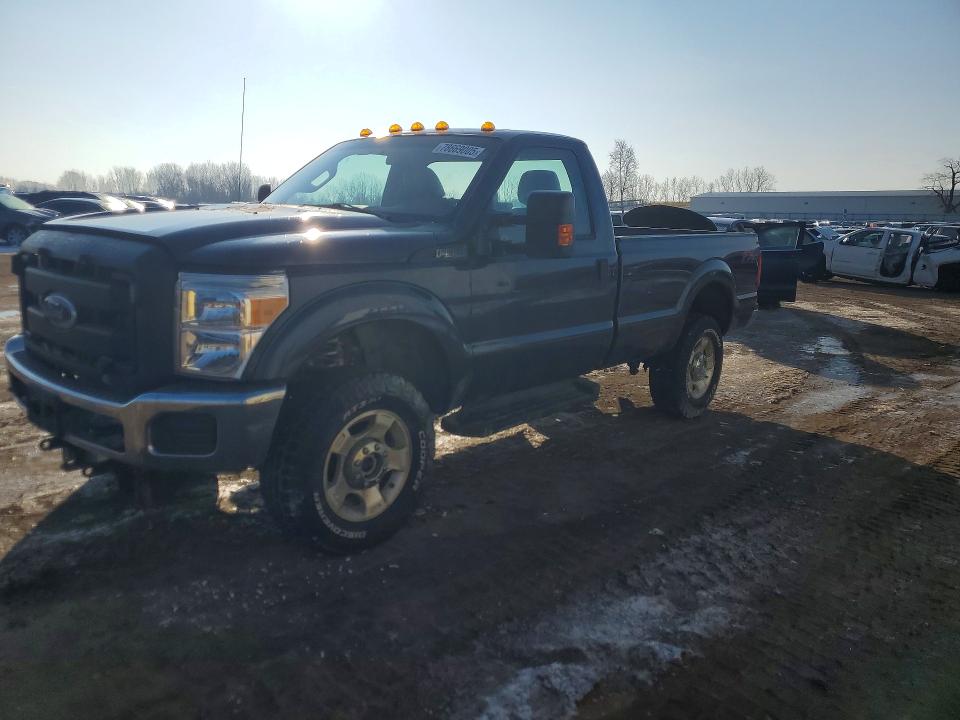 78669005 :رقم المزاد ، 1FTRF3B63GEA11242 vin ، 2016 Ford F350 مزاد بيع