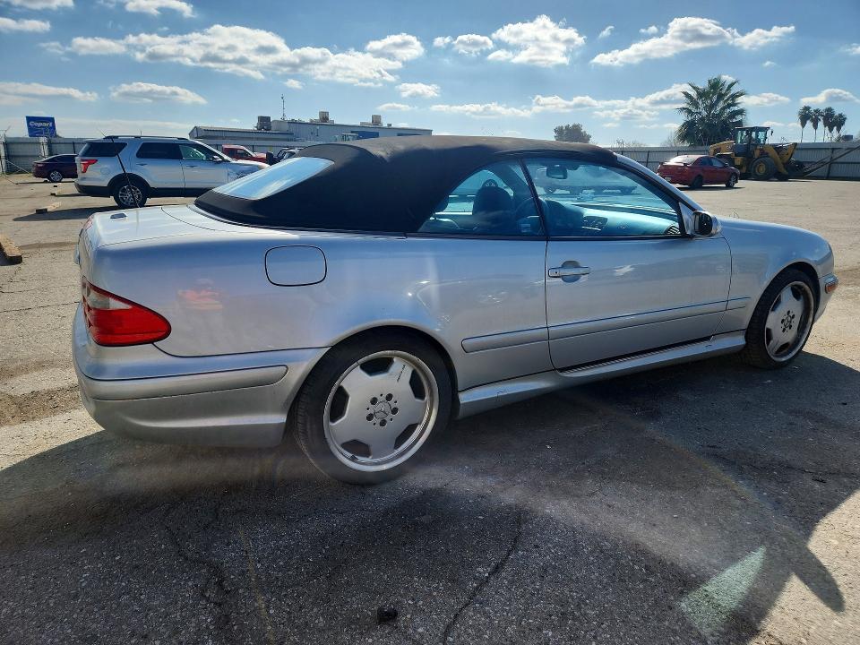 2002 Mercedes-benz Clk მანქანა იყიდება აუქციონზე, vin: WDBLK74G72T115976, აუქციონის ნომერი: 77195255