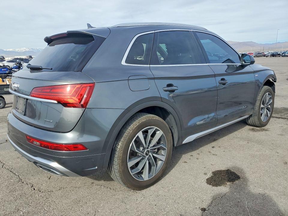 Продаж на аукціоні авто 2022 Audi Q5, vin: WA1EAAFY1N2085359, номер лоту: 78255325