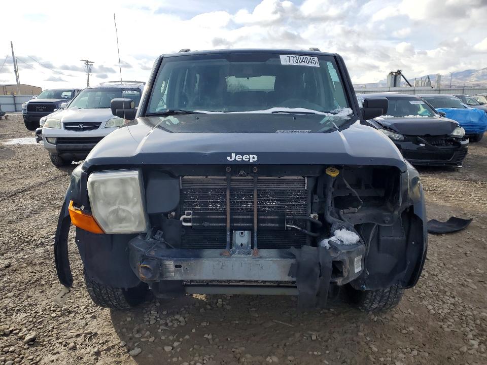 59833866 :رقم المزاد ، 1J8HG48K78C173125 vin ، 2008 Jeep Commander مزاد بيع