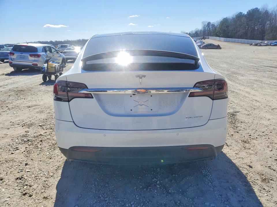 Продаж на аукціоні авто 2021 Tesla Model X, vin: 5YJXCAE23MF322872, номер лоту: 78528355