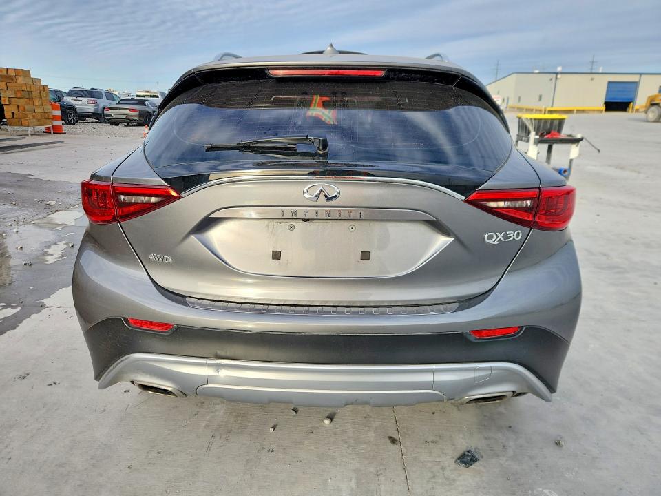 78063165 :رقم المزاد ، SJKCH5CR6JA055526 vin ، 2018 Infiniti Qx30 مزاد بيع