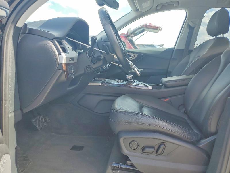 77384195 :رقم المزاد ، WA1LHAF79HD042293 vin ، 2017 Audi Q7 مزاد بيع