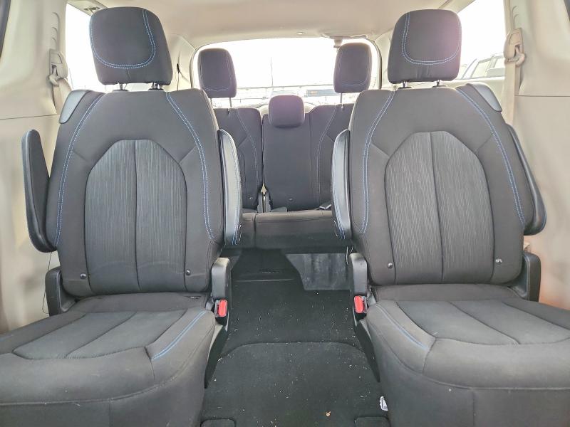 77775615 :رقم المزاد ، 2C4RC1FG4MR511568 vin ، 2021 Chrysler Pacifica مزاد بيع