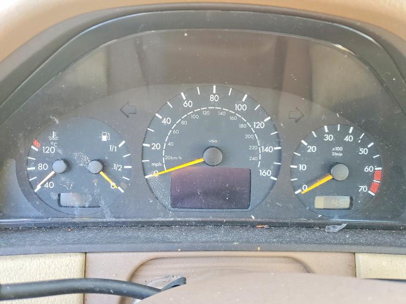 Продаж на аукціоні авто 2002 Mercedes-benz E, vin: WDBJF65J42B477365, номер лоту: 77679705