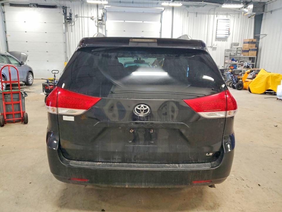 Aukcja sprzedaży 2012 Toyota Sienna, vin: 5TDKK3DC1CS255086, numer aukcji: 77960875