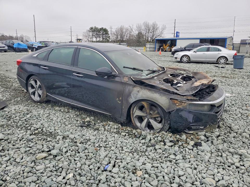 Продажа на аукционе авто 2019 Honda Accord, vin: 1HGCV2F94KA035963, номер лота: 79342025