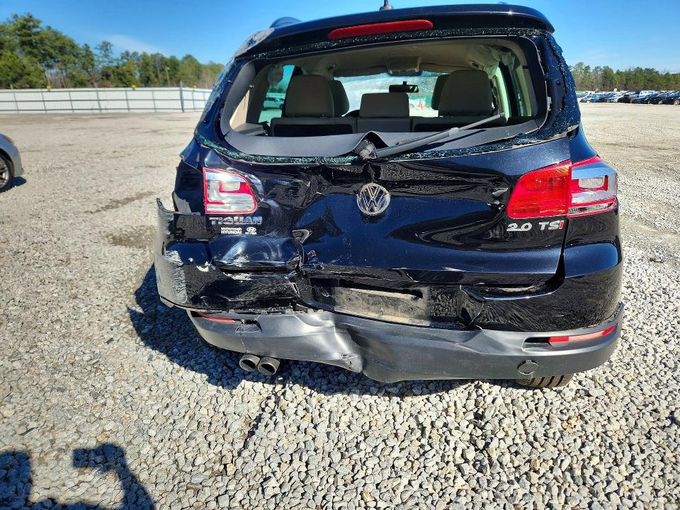77774615 :رقم المزاد ، WVGAV7AX1FW545359 vin ، 2015 Volkswagen Tiguan مزاد بيع