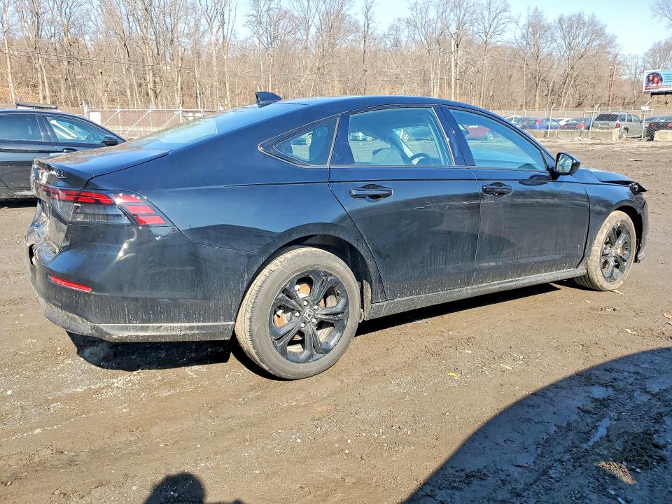 Продажа на аукционе авто 2025 Honda Accord, vin: 1HGCY1F48SA053307, номер лота: 77241445