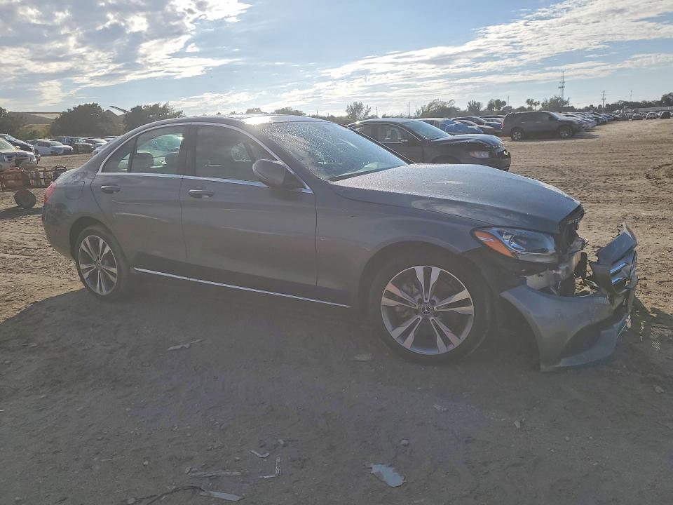 Продаж на аукціоні авто 2018 Mercedes-benz C, vin: 55SWF4KB5JU278876, номер лоту: 75907755