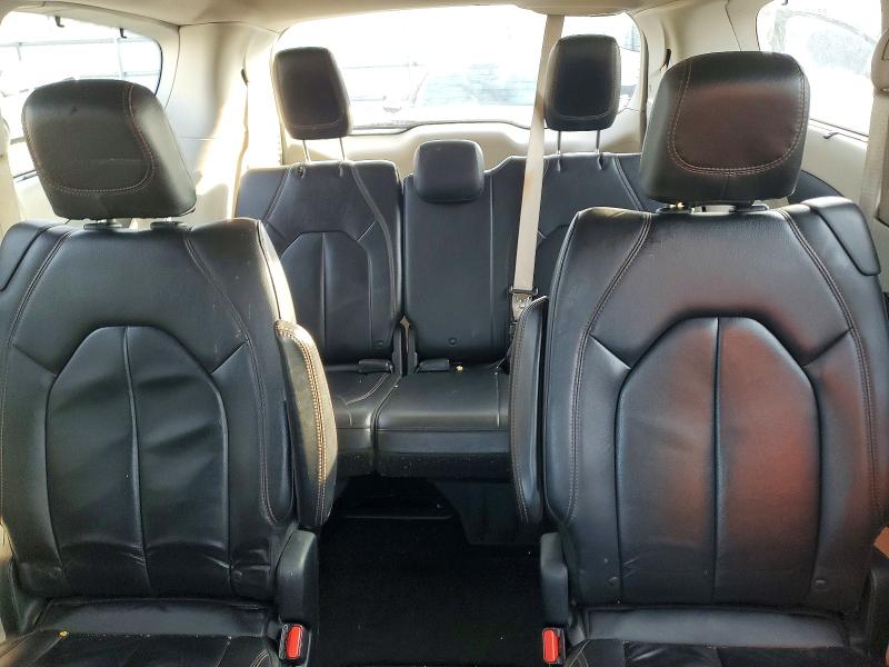 Продаж на аукціоні авто 2017 Chrysler Pacifica, vin: 2C4RC1BGXHR711768, номер лоту: 76351945