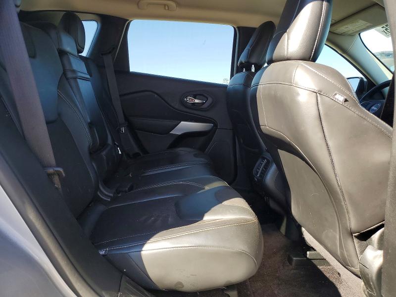 Продаж на аукціоні авто 2018 Jeep Cherokee, vin: 1C4PJLLB6JD511605, номер лоту: 77277475