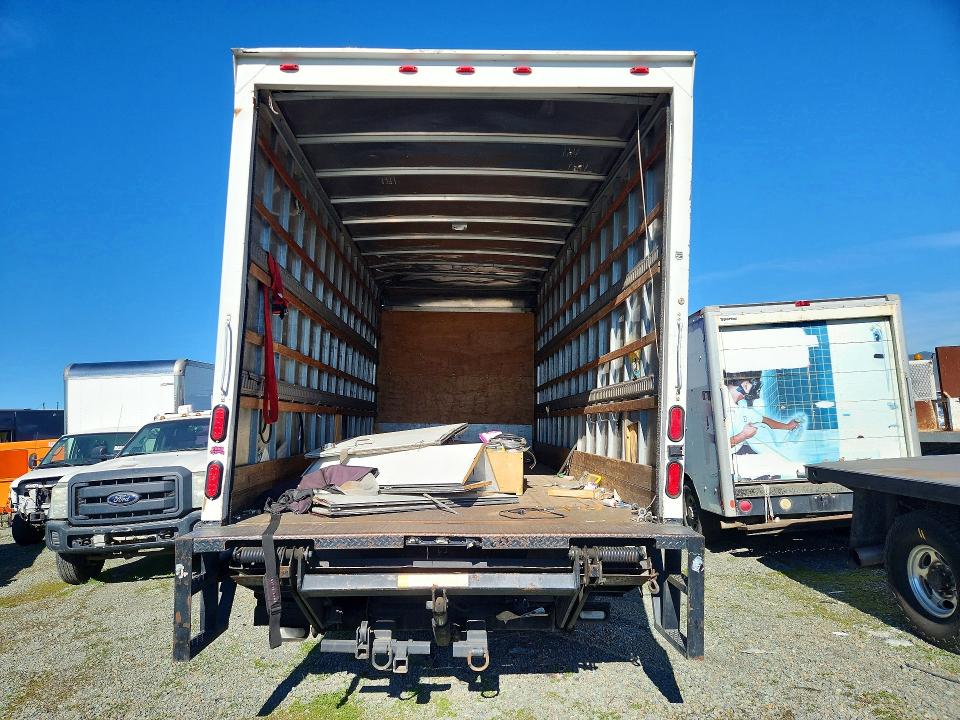 50669316 :رقم المزاد ، JALE5W163E7300061 vin ، 2014 Isuzu Nrr مزاد بيع