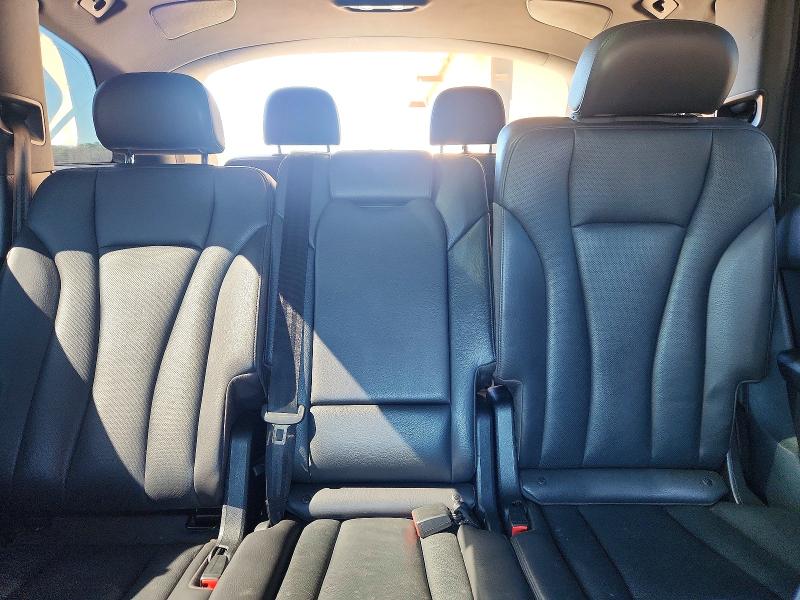 79236665 :رقم المزاد ، WA1VABF77JD011021 vin ، 2018 Audi Q7 مزاد بيع