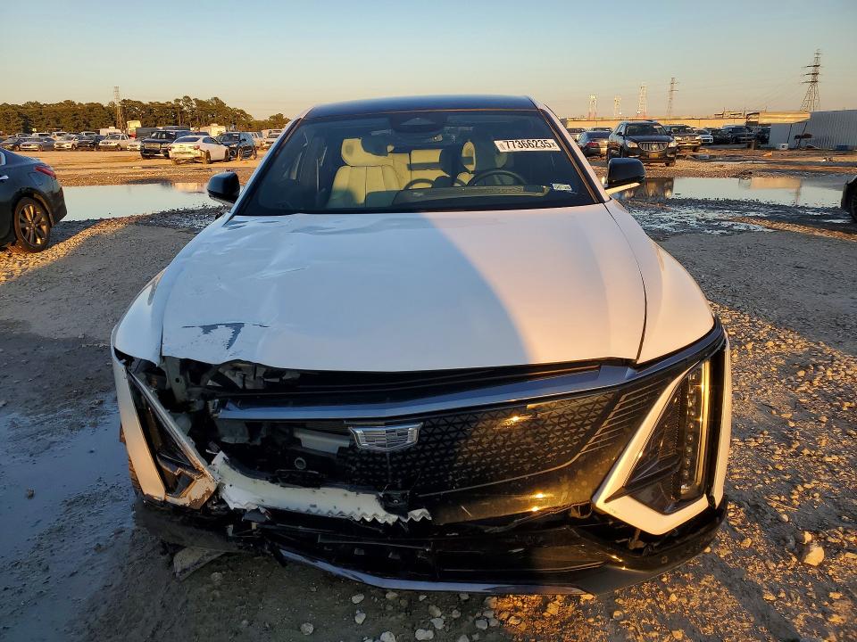 77366235 :رقم المزاد ، 1GYKPVRK7RZ123898 vin ، 2024 Cadillac Lyriq Spor مزاد بيع