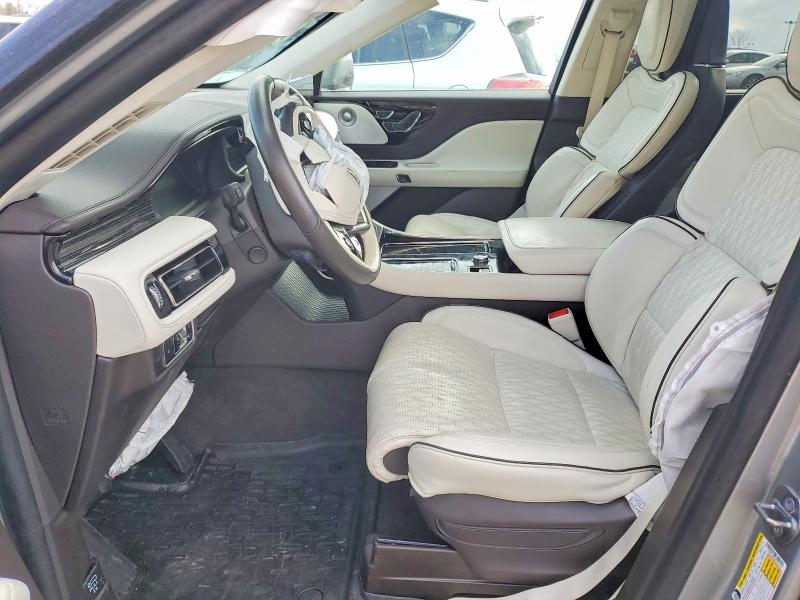 Продаж на аукціоні авто 2023 Lincoln Aviator, vin: 5LM5J9XC0PGL23725, номер лоту: 52880356