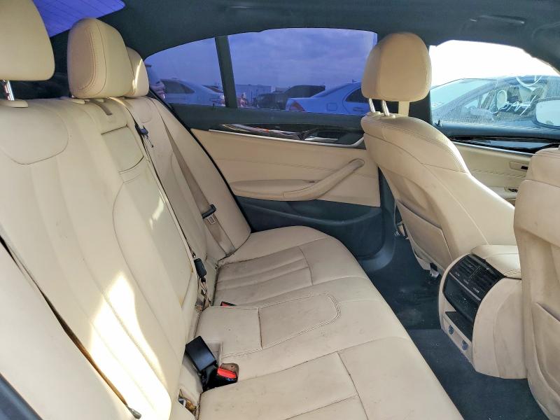 2019 Bmw 530e მანქანა იყიდება აუქციონზე, vin: WBAJA9C59KB389769, აუქციონის ნომერი: 76389925