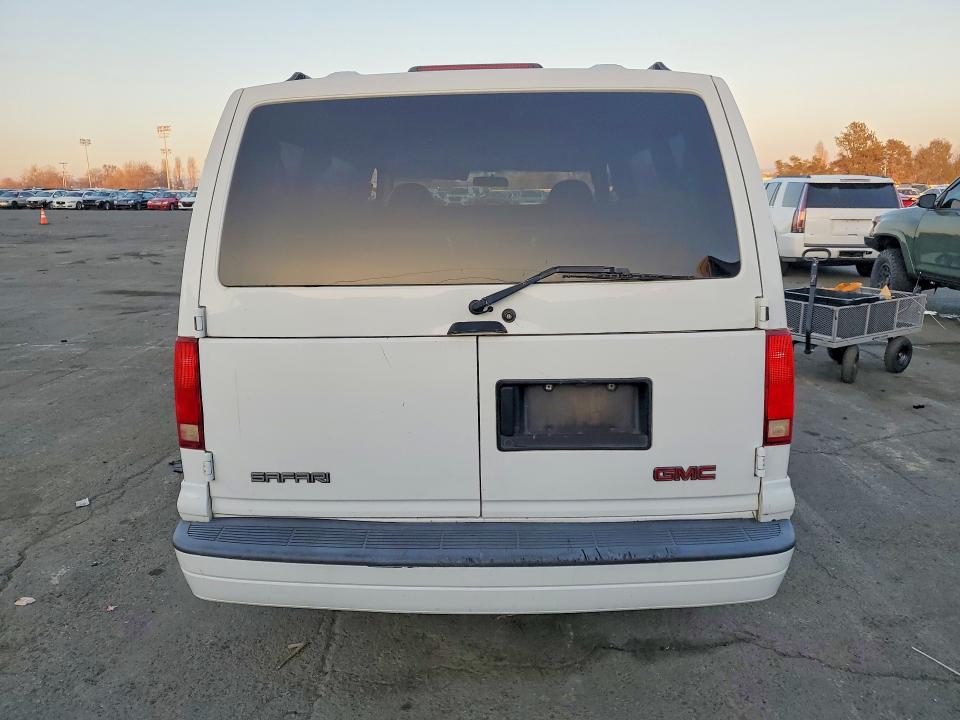 Продаж на аукціоні авто 2003 Gmc Safari, vin: 1GKDM19X93B507598, номер лоту: 76095425