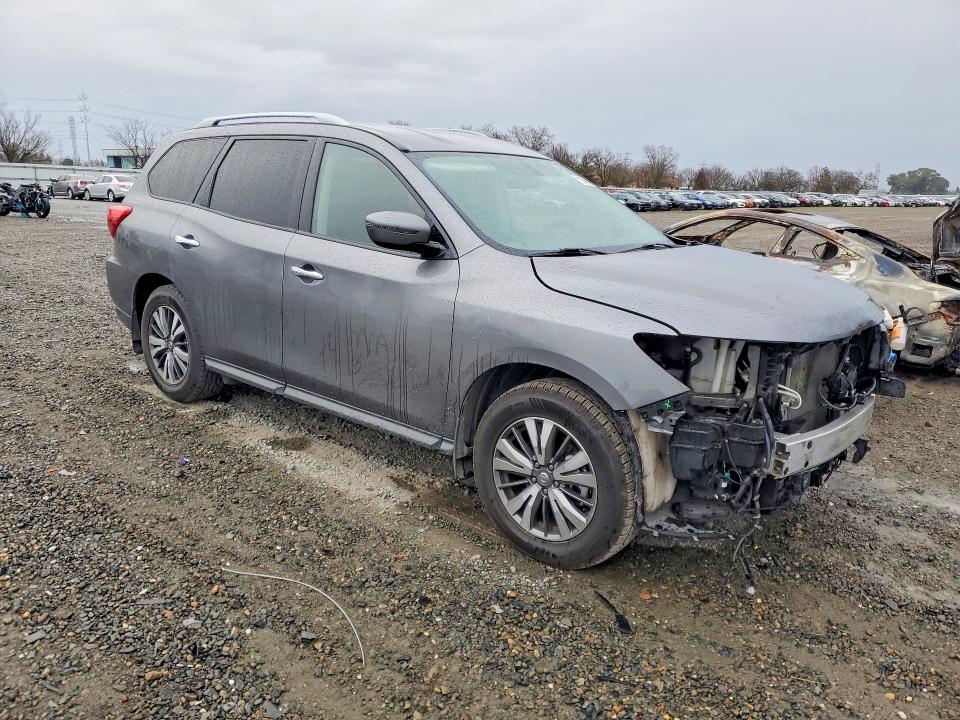 Продажа на аукционе авто 2020 Nissan Pathfinder, vin: 5N1DR2AN0LC624327, номер лота: 76748235