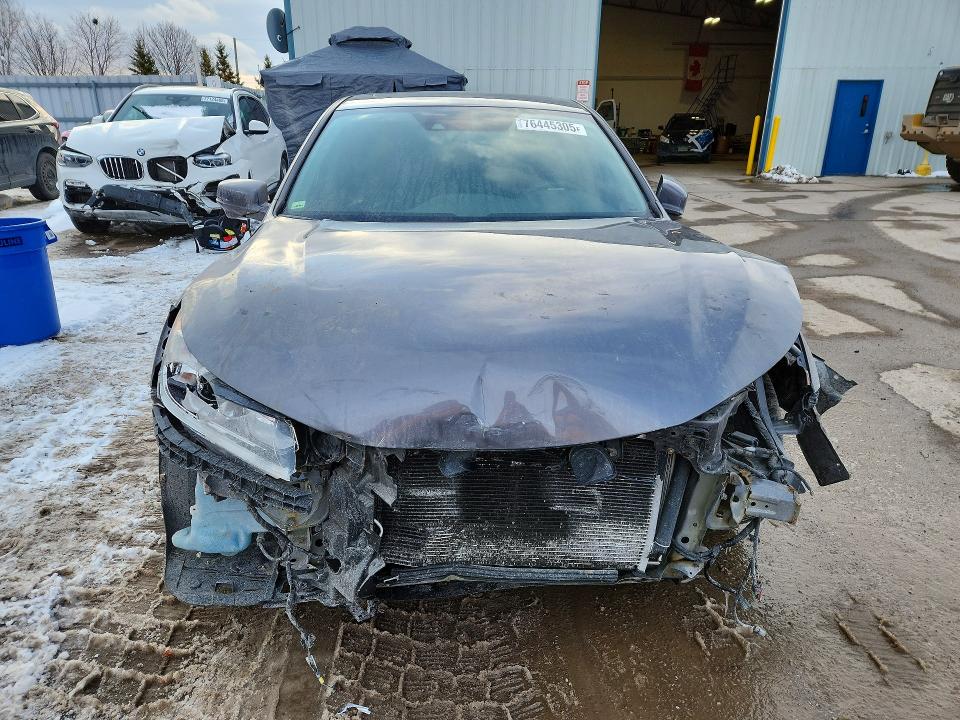 Продаж на аукціоні авто 2017 Honda Accord, vin: 1HGCR2F87HA800460, номер лоту: 76445305