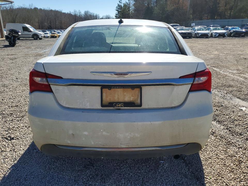 2013 Chrysler 200 მანქანა იყიდება აუქციონზე, vin: 1C3CCBBB6DN516388, აუქციონის ნომერი: 76900095
