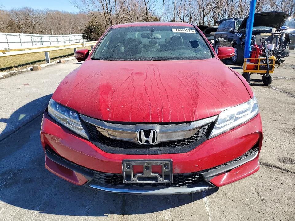 76461675 :رقم المزاد ، 1HGCT1B87GA004856 vin ، 2016 Honda Accord مزاد بيع
