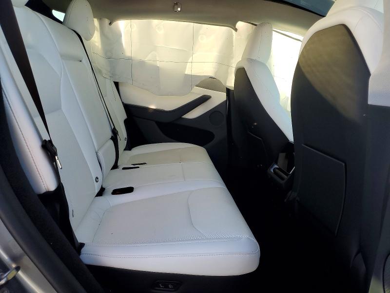Продаж на аукціоні авто 2026 Tesla Model Y, vin: 7SAYGDEE6TF567705, номер лоту: 79282235