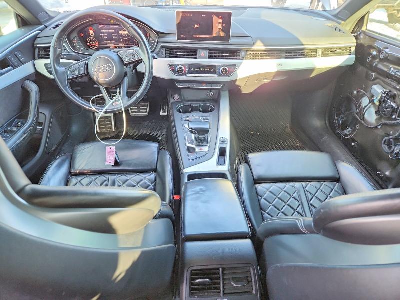 76005585 :رقم المزاد ، WAUC4CF59JA008158 vin ، 2018 Audi S5 مزاد بيع