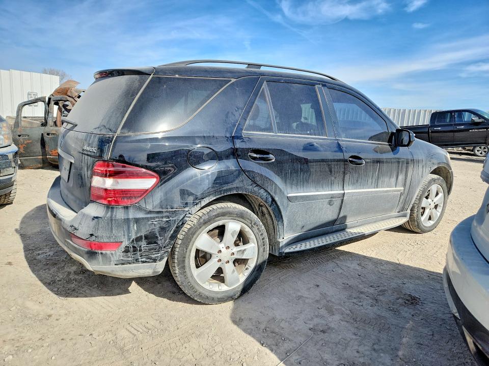 76591185 :رقم المزاد ، 4JGBB86E59A520153 vin ، 2009 Mercedes-benz Ml مزاد بيع