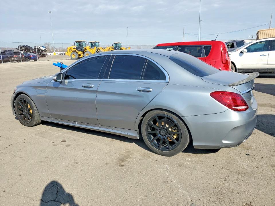 2015 Mercedes-benz C მანქანა იყიდება აუქციონზე, vin: 55SWF6GB5FU031577, აუქციონის ნომერი: 79116445