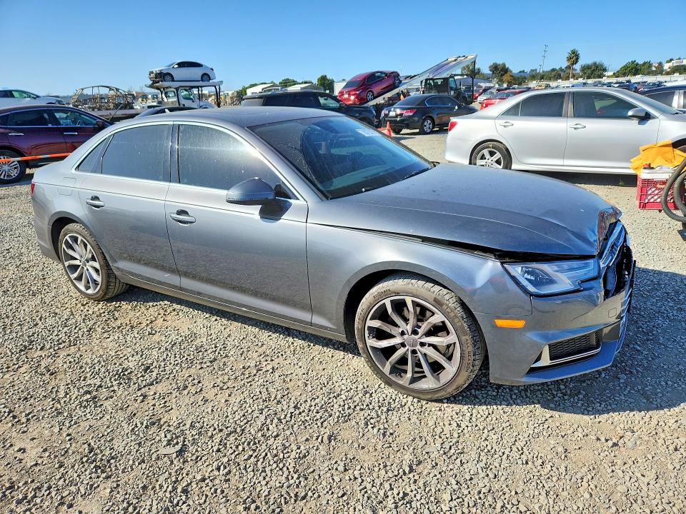 Продажа на аукционе авто 2019 Audi A4, vin: WAUGMAF43KA015542, номер лота: 76075375