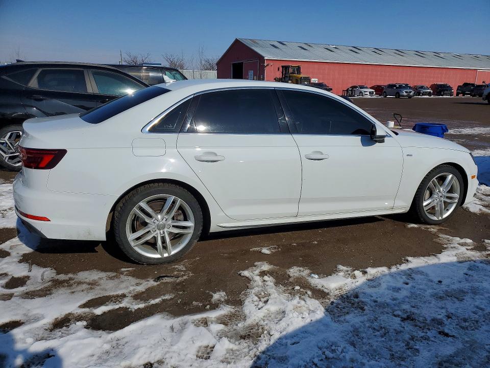 78467585 :رقم المزاد ، WAUENAF40JA202174 vin ، 2018 Audi A4 مزاد بيع