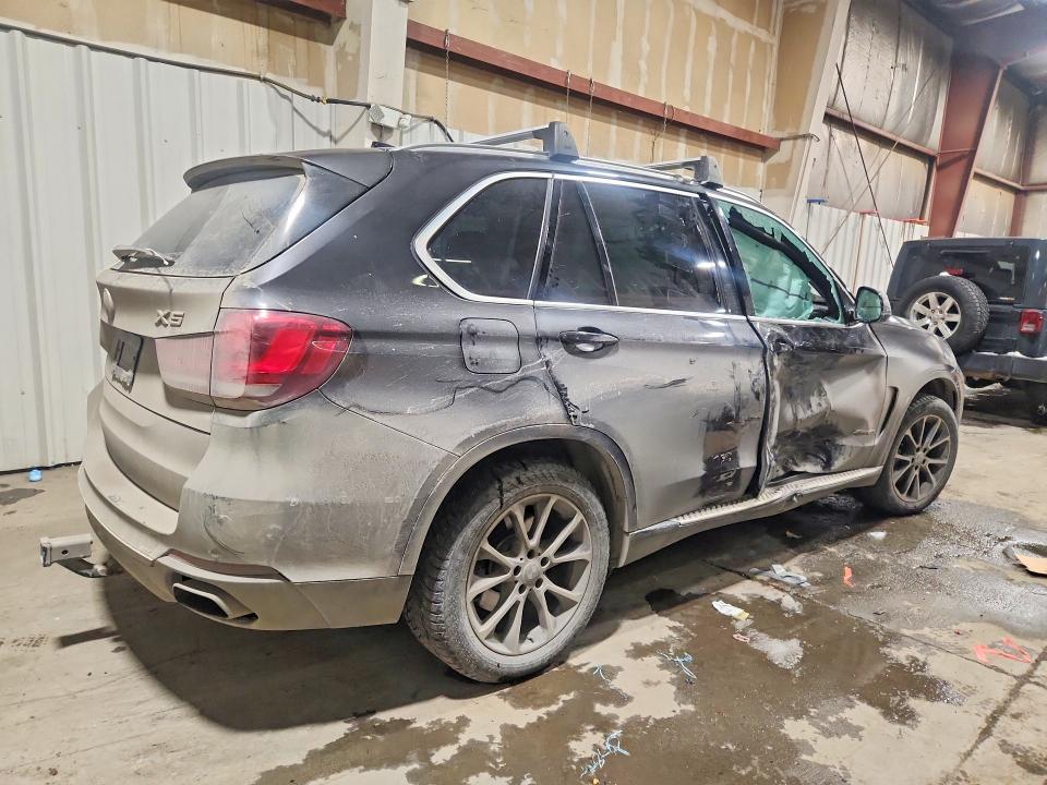 Продажа на аукционе авто 2015 Bmw X5, vin: 5UXKR6C52F0J77620, номер лота: 79136875