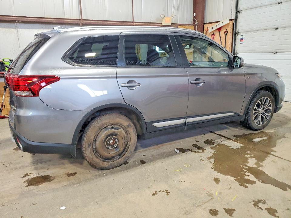 Продажа на аукционе авто 2017 Mitsubishi Outlander, vin: JA4JZ3AX7HZ605674, номер лота: 78189335