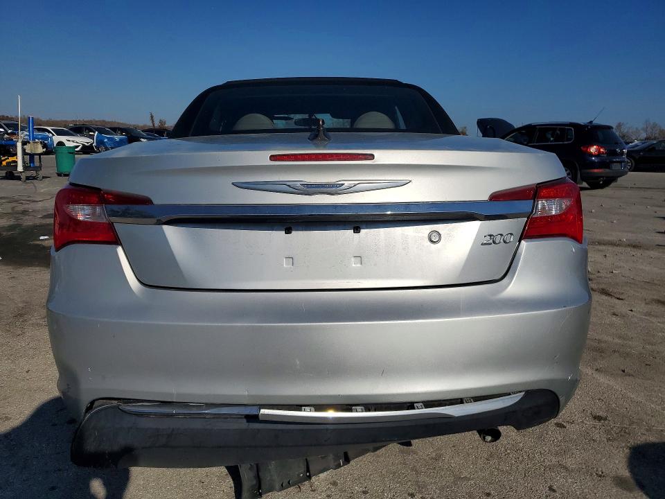 Aukcja sprzedaży 2011 Chrysler 200, vin: 1C3BC2EB7BN530112, numer aukcji: 77474925