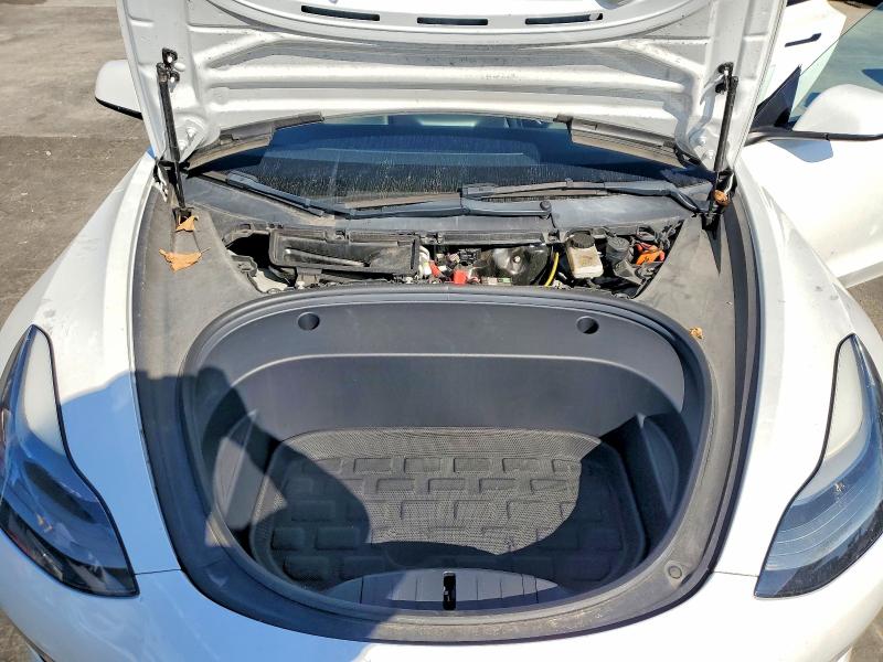 Продажа на аукционе авто 2023 Tesla Model 3, vin: 5YJ3E1EA8PF404312, номер лота: 75892565