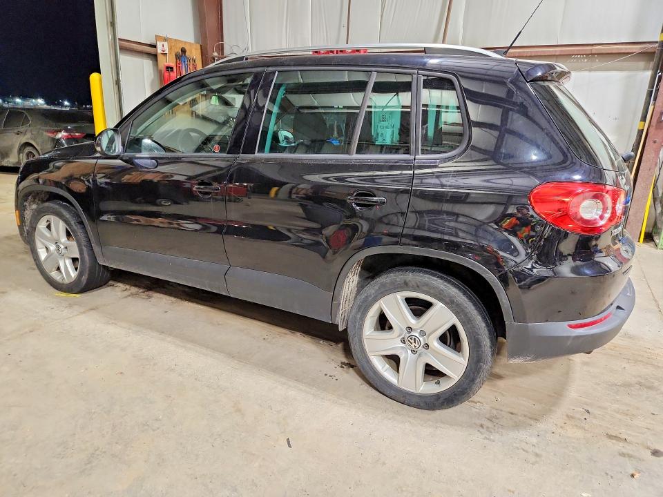 Продажа на аукционе авто 2010 Volkswagen Tiguan Se, vin: WVGBV7AX2AW521231, номер лота: 76577055