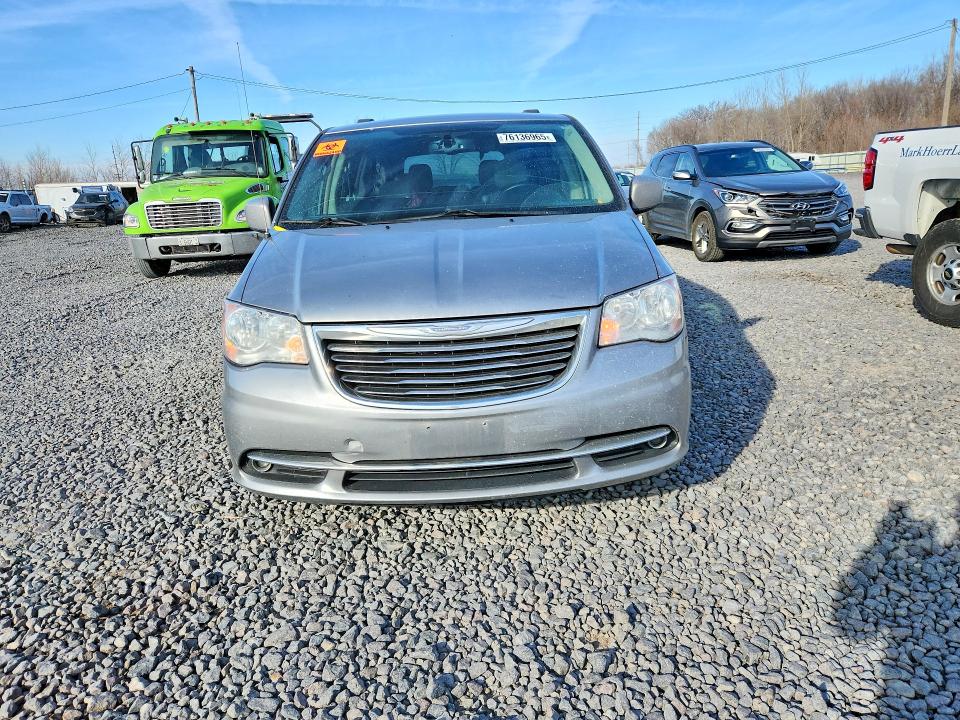 76136965 :رقم المزاد ، 2C4RC1BG6GR119637 vin ، 2016 Chrysler Town & Country مزاد بيع