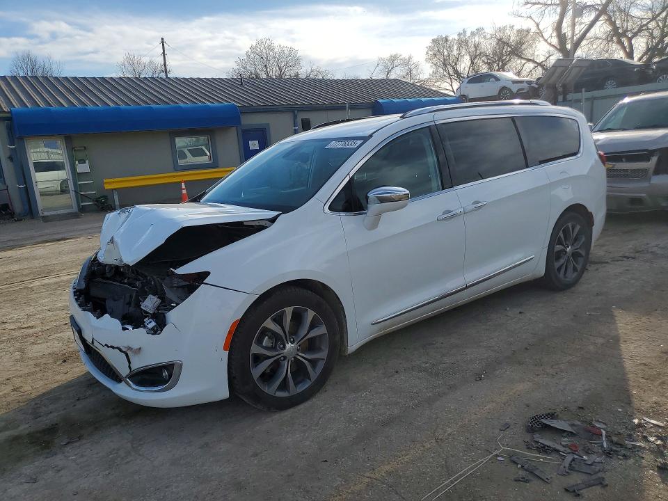 77776535 :رقم المزاد ، 2C4RC1GGXHR787998 vin ، 2017 Chrysler Pacifica مزاد بيع