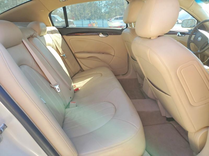 78439615 :رقم المزاد ، 1G4HC5EM4AU121235 vin ، 2010 Buick Lucerne مزاد بيع