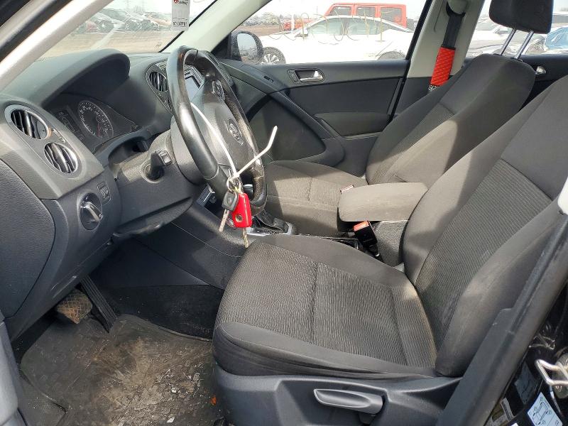 2017 Volkswagen Tiguan მანქანა იყიდება აუქციონზე, vin: WVGBV7AX2HK052532, აუქციონის ნომერი: 74365955