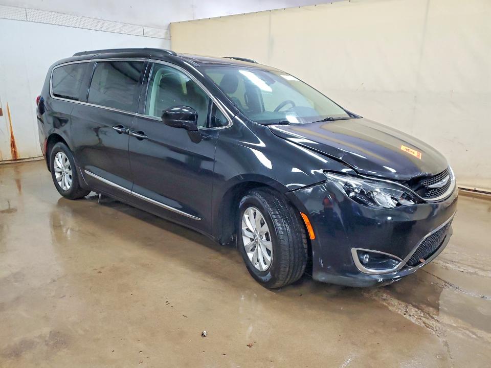 2017 Chrysler Pacifica მანქანა იყიდება აუქციონზე, vin: 2C4RC1BG8HR734515, აუქციონის ნომერი: 78221915