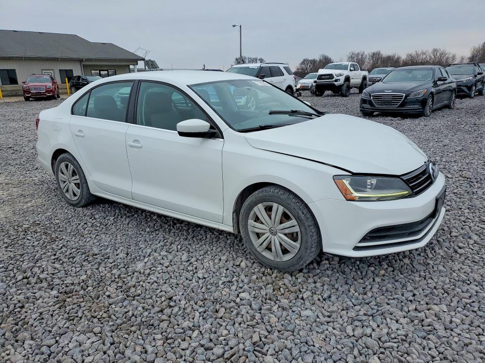 2017 Volkswagen Jetta მანქანა იყიდება აუქციონზე, vin: 3VW2B7AJ7HM386182, აუქციონის ნომერი: 77703215
