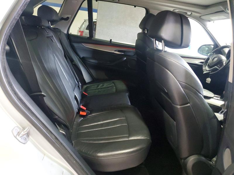 77822695 :رقم المزاد ، 5UXKR6C52F0J76371 vin ، 2015 Bmw X5 مزاد بيع