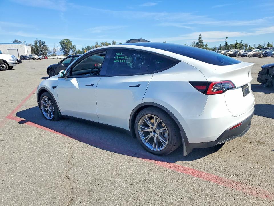 79171725 :رقم المزاد ، 7SAYGDEE7RA247993 vin ، 2024 Tesla Model Y مزاد بيع