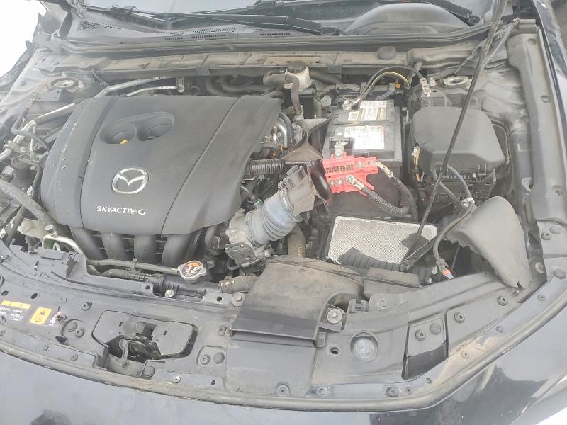 76131165 :رقم المزاد ، JM1BPABLXM1324333 vin ، 2021 Mazda 3 مزاد بيع