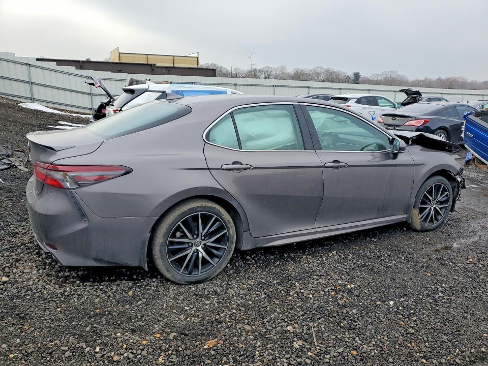 Продаж на аукціоні авто 2024 Toyota Camry, vin: 4T1G11AK5RU846949, номер лоту: 78852695