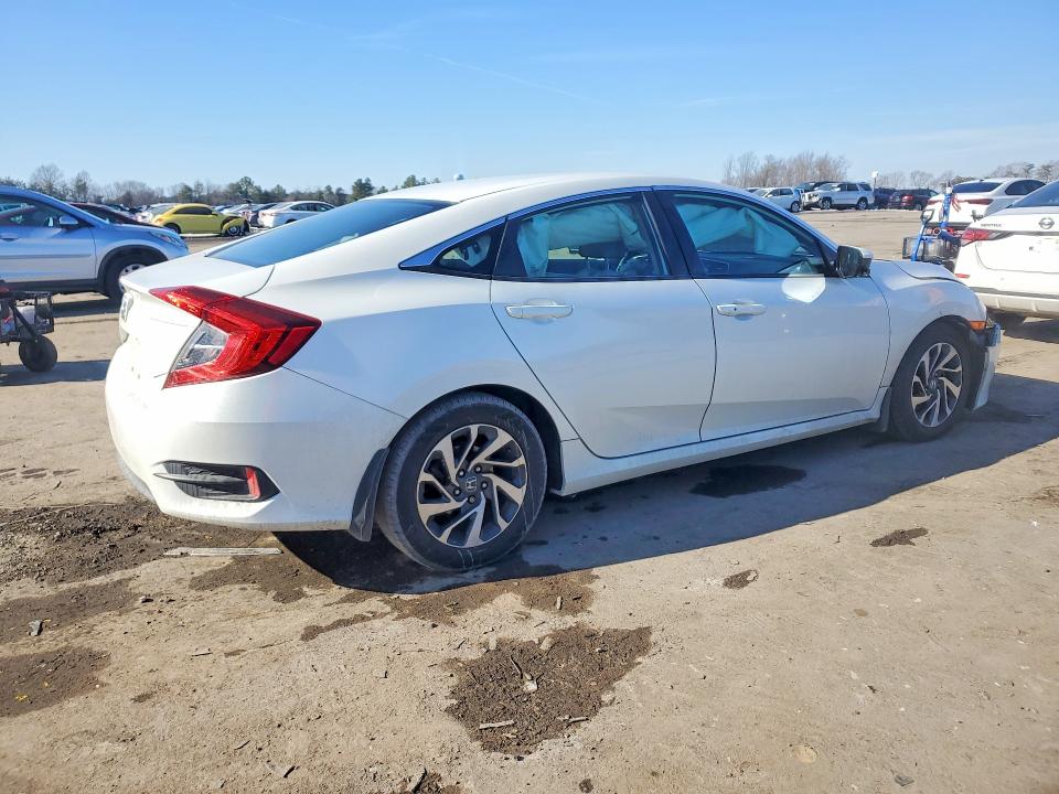 2016 Honda Civic მანქანა იყიდება აუქციონზე, vin: 19XFC2F7XGE233399, აუქციონის ნომერი: 75971305