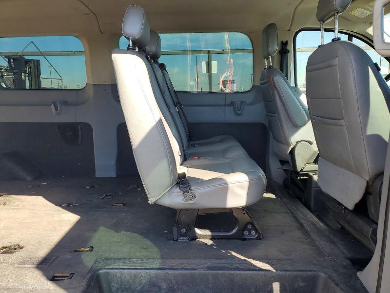 79219895 :رقم المزاد ، 1FBZX2ZG0HKA10286 vin ، 2017 Ford Transit مزاد بيع