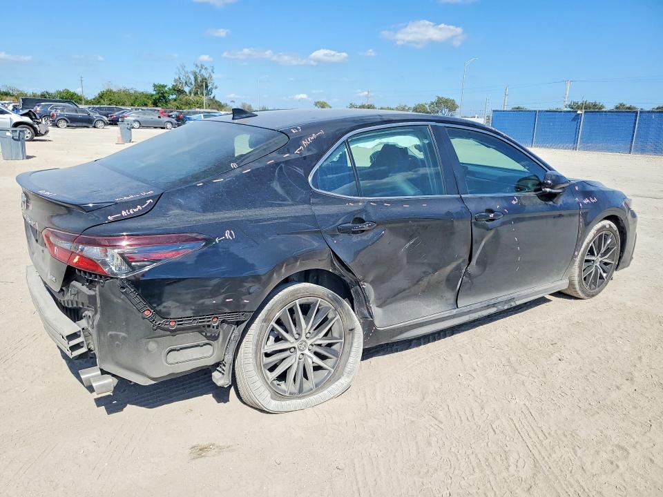 Aukcja sprzedaży 2024 Toyota Camry, vin: 4T1G11AK1RU236594, numer aukcji: 77265975